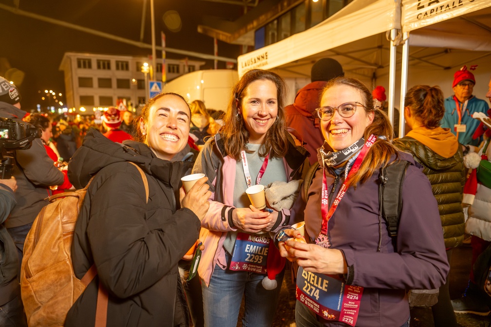 krew.ch-XmasRun 2024--198.jpg